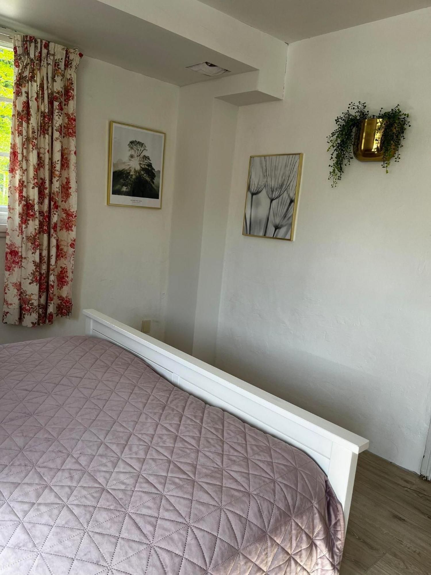 Rosenlund Gods - Kaelder B&B Sakskøbing Екстериор снимка